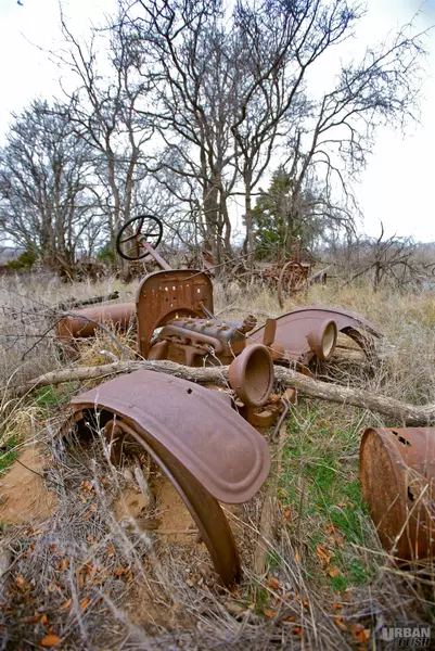 vehicles-abandoned3