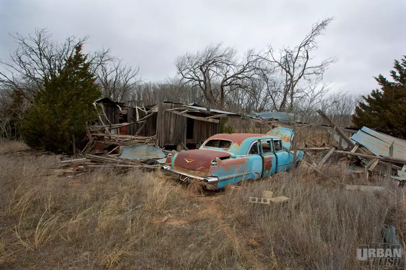 vehicles-abandoned7